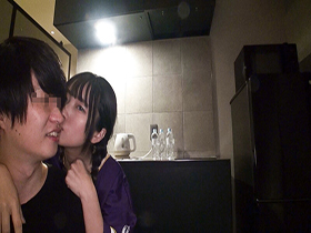 紹介します。僕の体にずーとむしゃぶりつく最近できたチュパフレです。　サンプル画像02